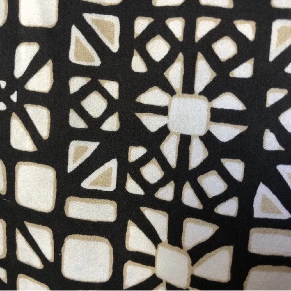 **NWOT** WHITE HOUSE BLACK MARKET, Geometric Pattern Silk Dress w/sash belt - Picture 2 of 11